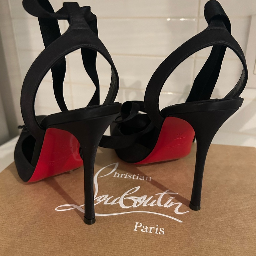 Christian Louboutin Black Ballerina Stilettos w/ Signature Red Soles Size 10 US - Picture 2 of 16